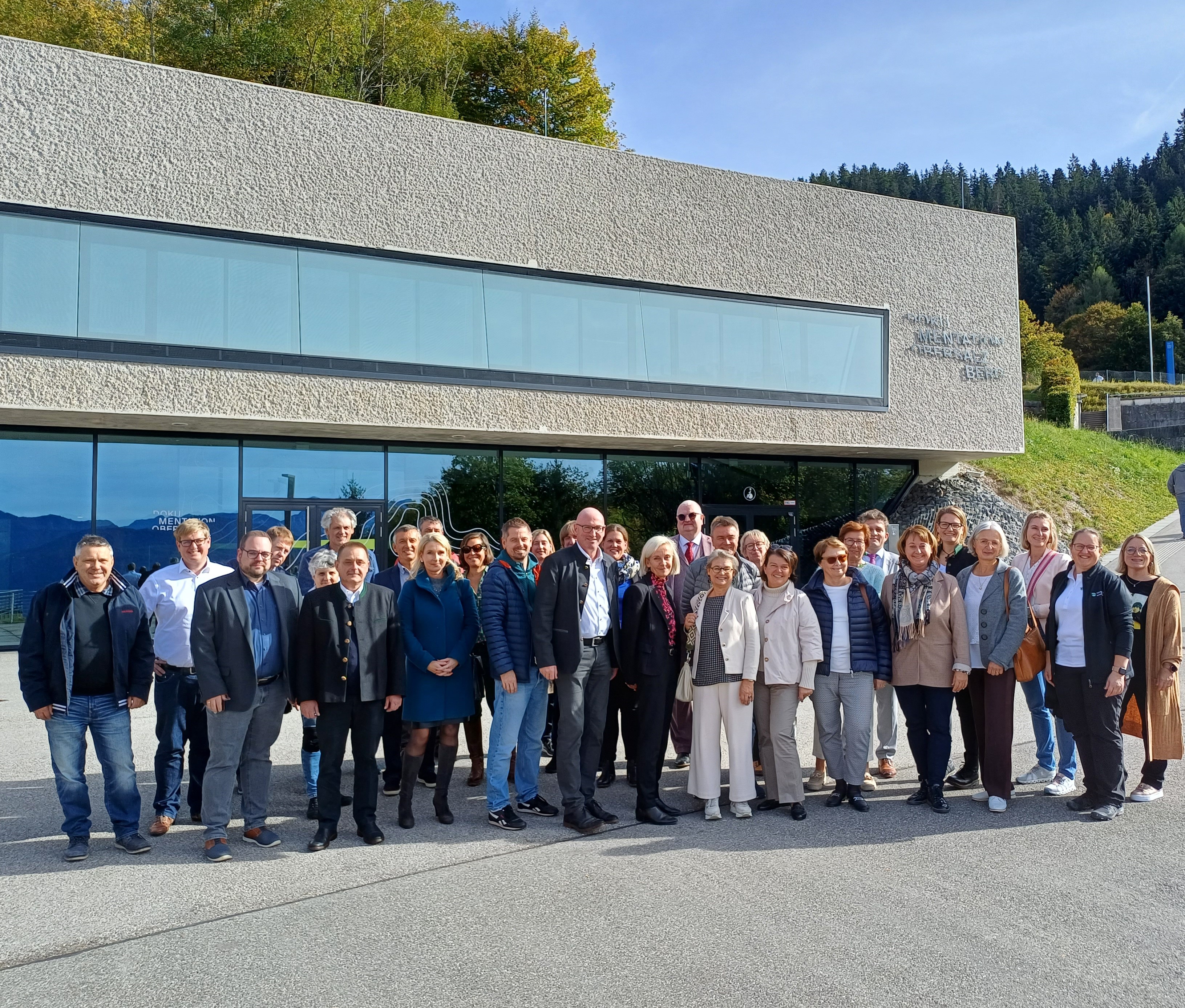 DirektorInnentreffen Obersalzberg Gruppenbild Quelle EUREGIO DirektorInnentreffen Obersalzberg Gruppenbild Quelle EUREGIO