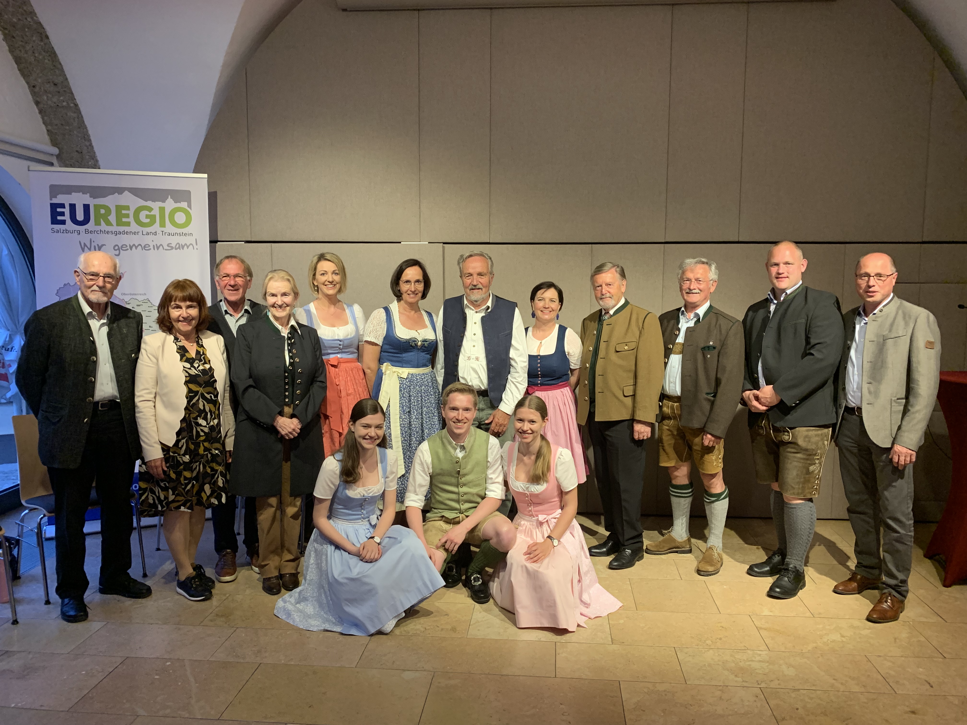 Bald hinum bald herum 2022 - Gruppenbild Bald hinum bald herum 2022 - Gruppenbild