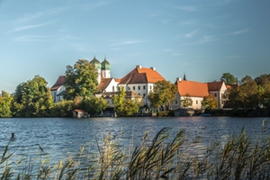 Mozart-Radweg - Kloster Seeon Quelle: Chiemgau Tourismus e.V.