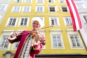 Mozart-Radweg - Mozarts Geburtshaus Quelle: Tourismus Salzburg GmbH, B. Reinhart